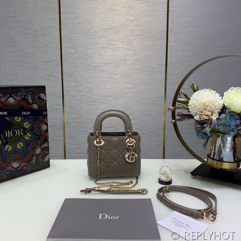 디올 Lady Dior 미니 백 / 그레이 [매장가750만원대]