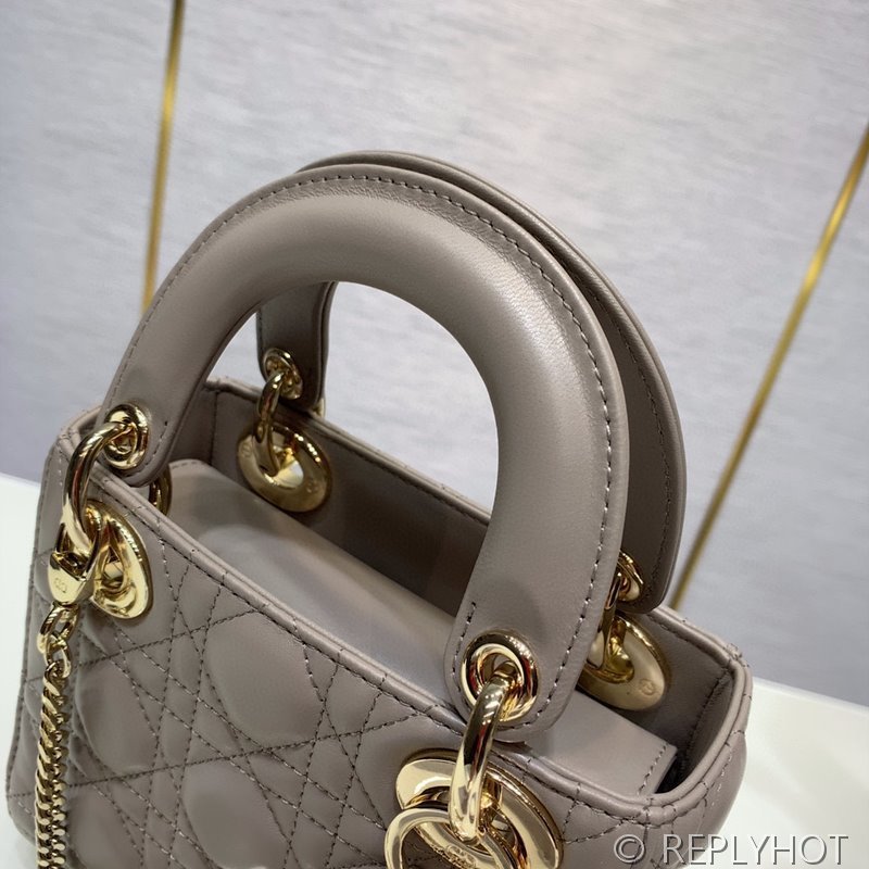 디올 Lady Dior 미니 백 / 그레이 [매장가750만원대]