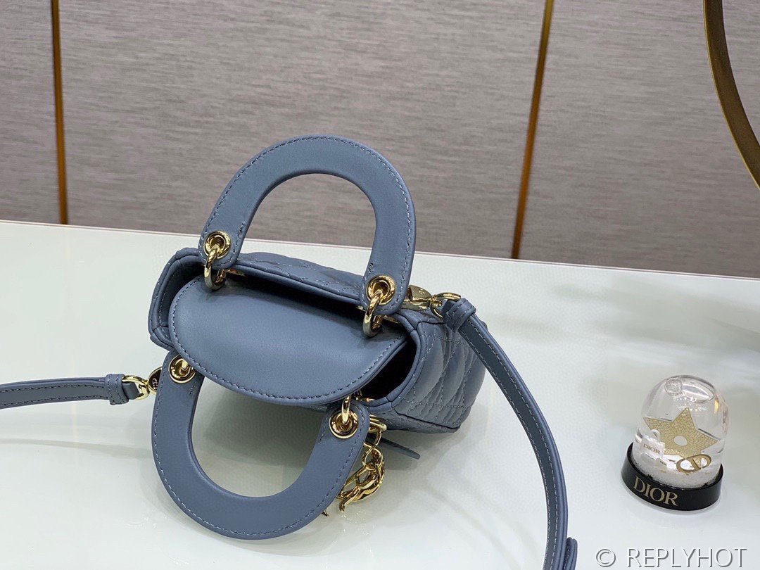 디올 Lady Dior 마이크로 백 / 헤이즈블루 [매장가540만원대]