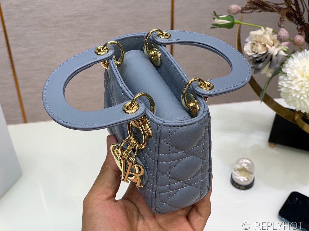 디올 Lady Dior 마이크로 백 / 헤이즈블루 [매장가540만원대]
