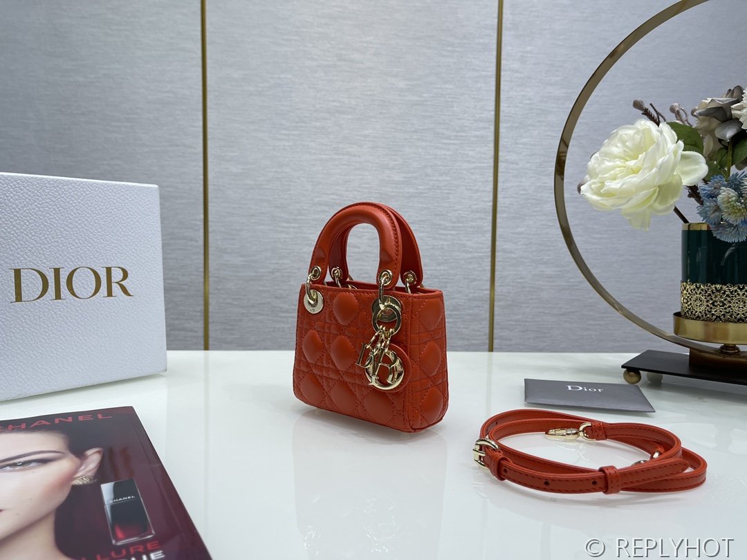 디올 Lady Dior 마이크로 백 / 오렌지레드 [매장가540만원대]