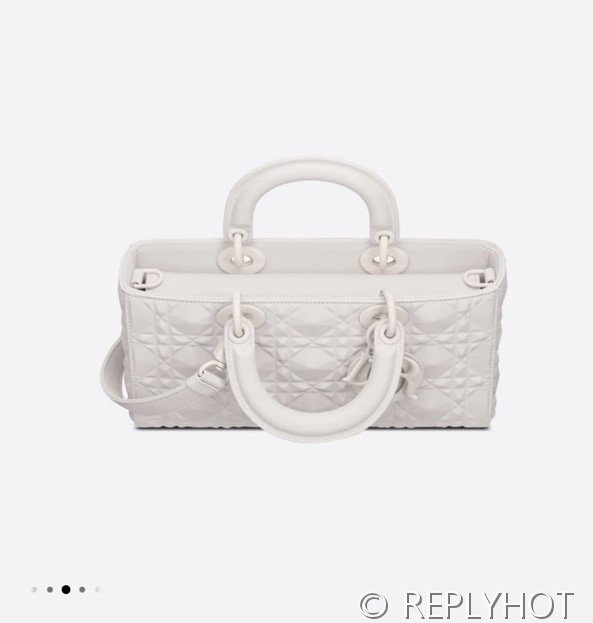 디올 Lady D-Joy 미디움 백 / 화이트 다이아몬드퀄팅 [매장가740만원대]