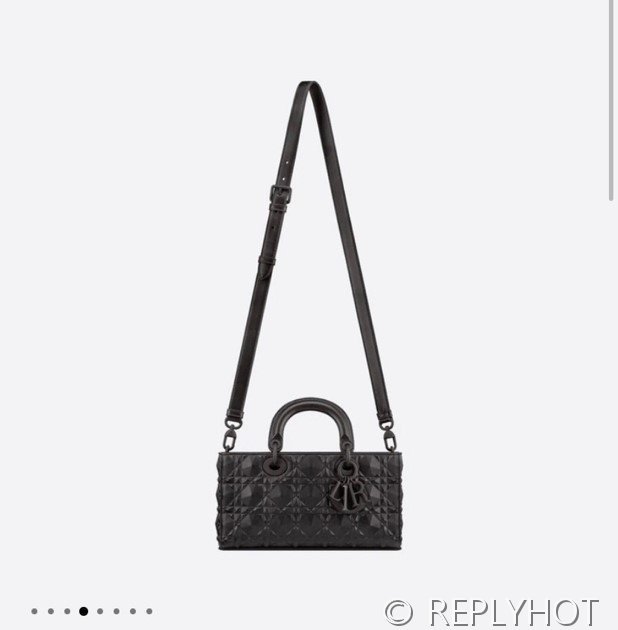 디올 Lady D-Joy 미디움 백 / 블랙 다이아몬트퀄팅 [매장가740만원대]