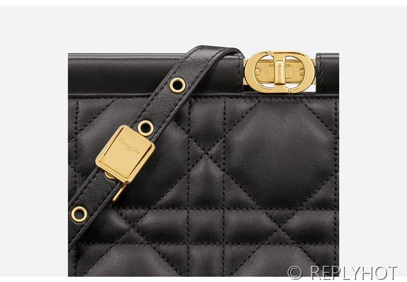 디올 카로 콜 누아르 체인 클러치 / 블랙 [매장가 490만원대]