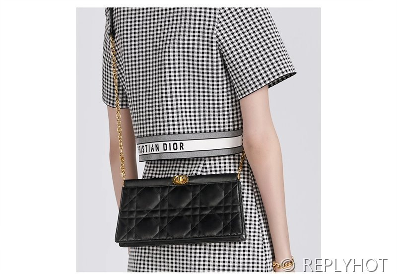 디올 카로 콜 누아르 체인 클러치 / 블랙 [매장가 490만원대]