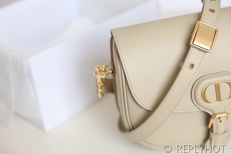 디올 바비 백 미디움 / 샌드 [매장가500만원대]