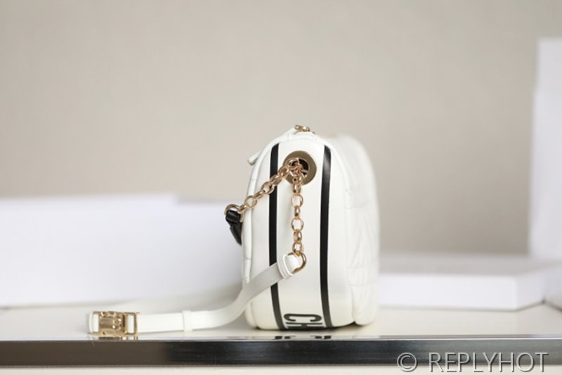 디올 바이브 호보 숄더백 / 미디움 / 화이트