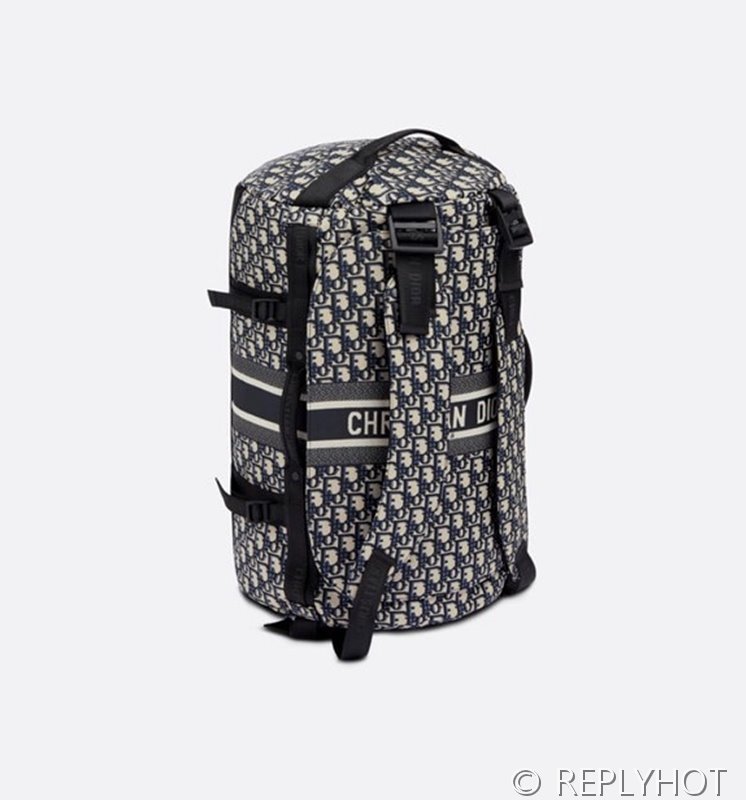 디올 DiorTravel 라지 백팩 [매장가 455만원대]