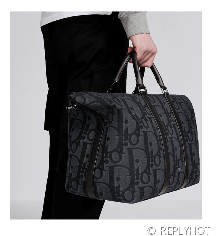 디올 Weekender 40 백 / 블랙 [매장가430만원대]