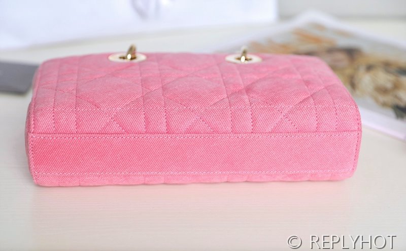 디올 Lady D-Joy 미디엄백 핑크 스웨이드 [매장가 740만원대]