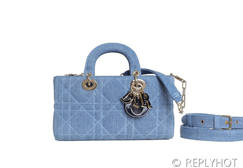 디올 Lady D-Joy 미디엄백 데님 [매장가 740만원대]