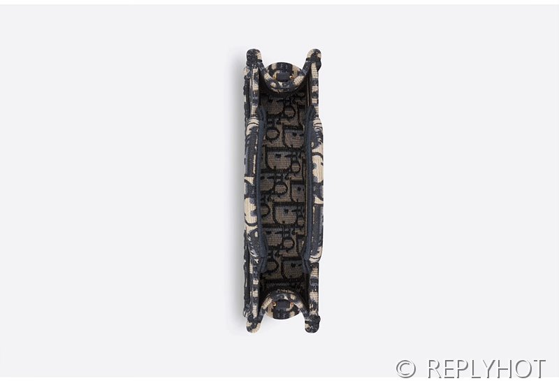 디올 북토트 미니 숄더 스트랩 백 [매장가 335만원대]