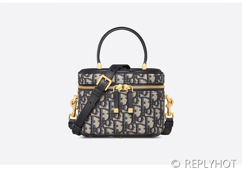 디올 스몰 CD 시그니쳐 베니티 케이스 / 오블리크 [매장가 355만원대]