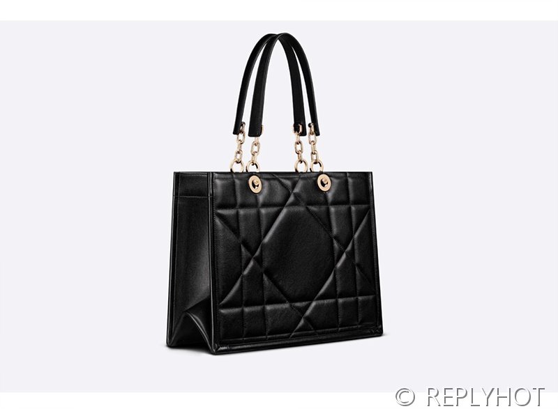 디올 에센셜 Book Tote 토트 백 미디움 / 블랙 [매장가590만원대]