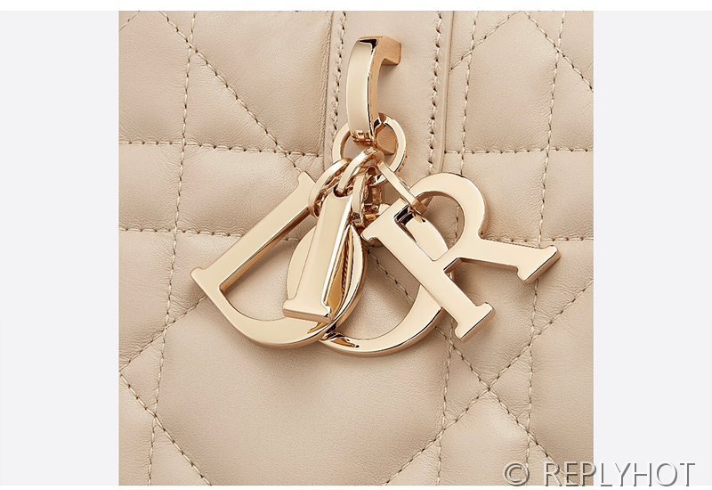 디올 Toujours 뚜주흐 미디엄 백 / 샌드 [매장가530만원대]