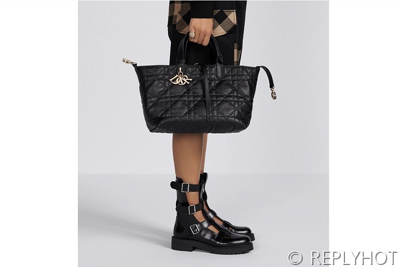 디올 Toujours 뚜주흐 미디엄 백 / 블랙 [매장가530만원대]