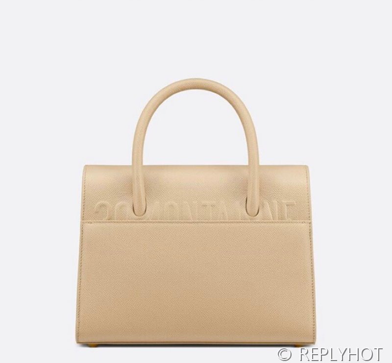 디올 ST HONORE 30 몽테뉴 카바백 / 샌드 [매장가600만원대]