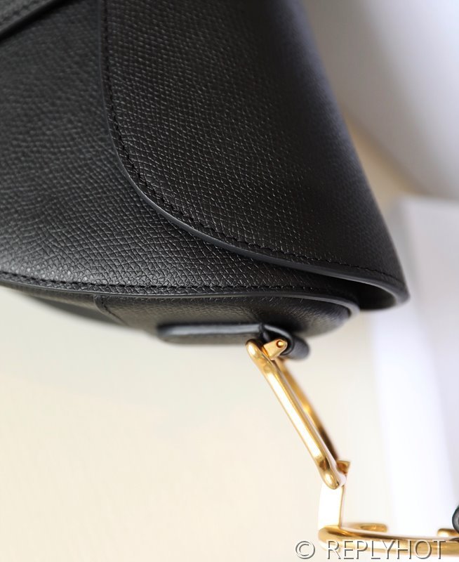 디올 SADDLE 스트랩 백 / 블랙 [580만원대]