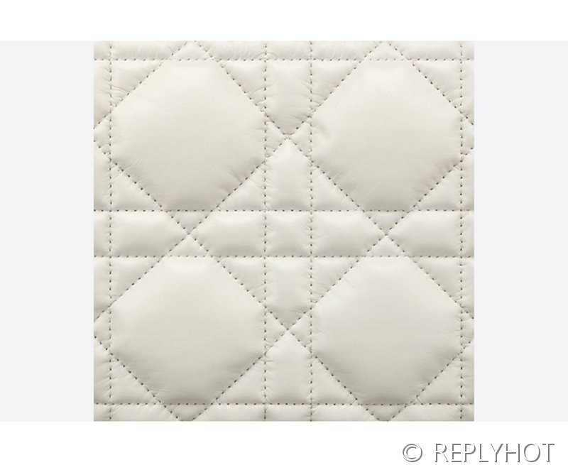 디올 카로 미니 튤립백 / 화이트 [매장가 395만원대]