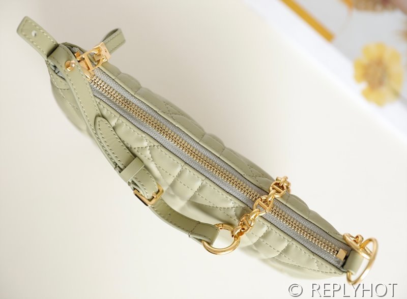 디올 카로 미니 튤립백 / 그레이그린 [매장가 395만원대]