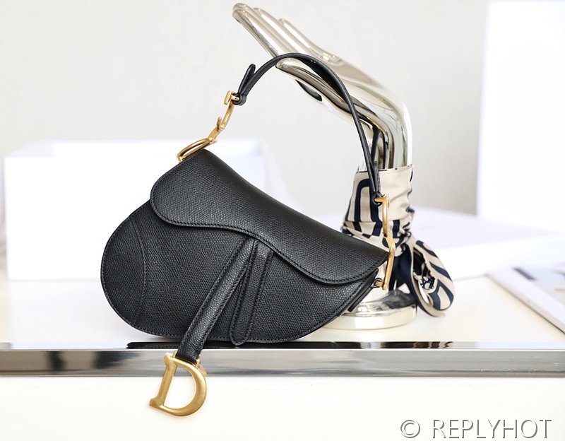 디올 SADDLE 스트랩 백 미니 / 블랙 [520만원대]