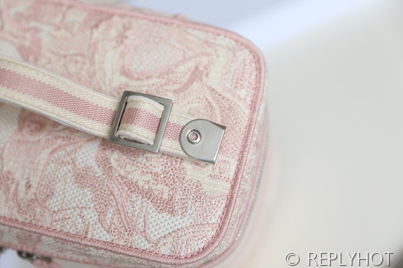 디올 트래블 베니티 케이스 / 핑크 Jouy [매장가285만원대]