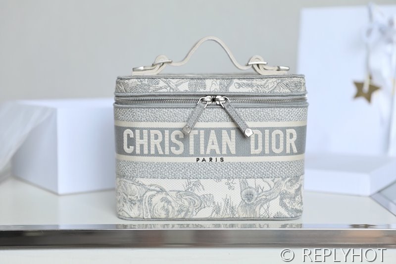 디올 트래블 베니티 케이스 / 그레이 Jouy [매장가285만원대]