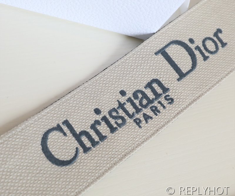 길이 조절 가능한 링 숄더 스트랩 / 그레이 [매장가160만원대]