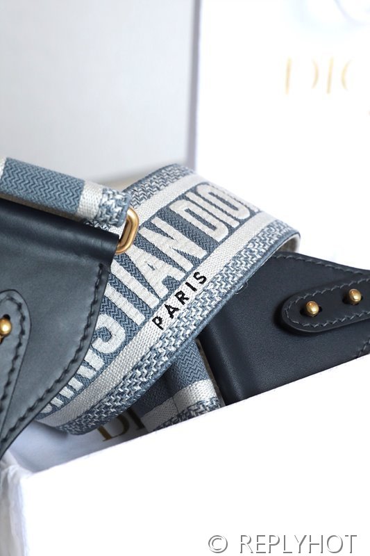 길이 조절 가능한 링 숄더 스트랩 / 그레이 [매장가160만원대]