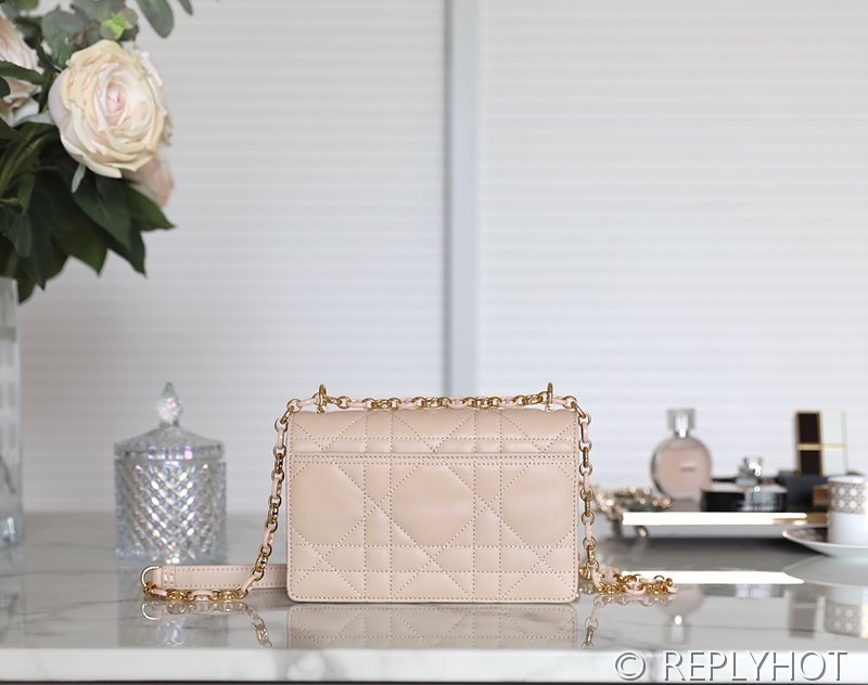 디올 Miss Caro 미니 백 / 베이지 [매장가 430만원대]