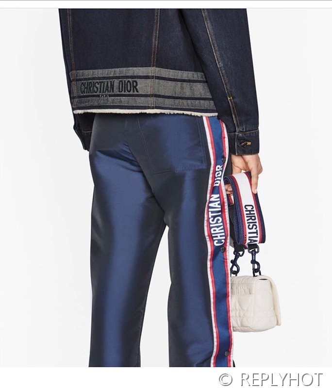 디올 Dior Caro 스몰 백 / 화이트실버 [매장가 550만원대]