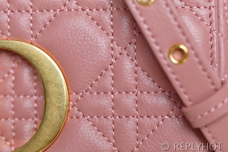 디올 Dior Caro 스몰 백 / 핑크 [매장가 550만원대]