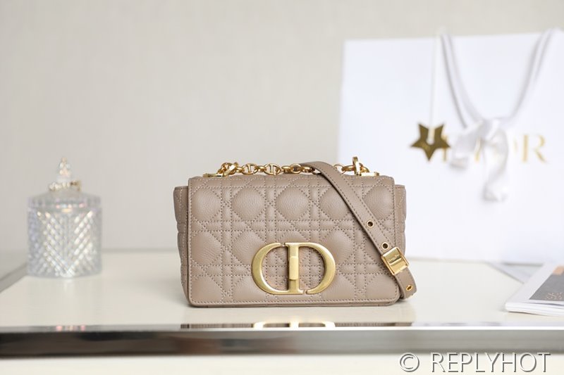 디올 Dior Caro 스몰 백 / 웜토프 [매장가 550만원대]