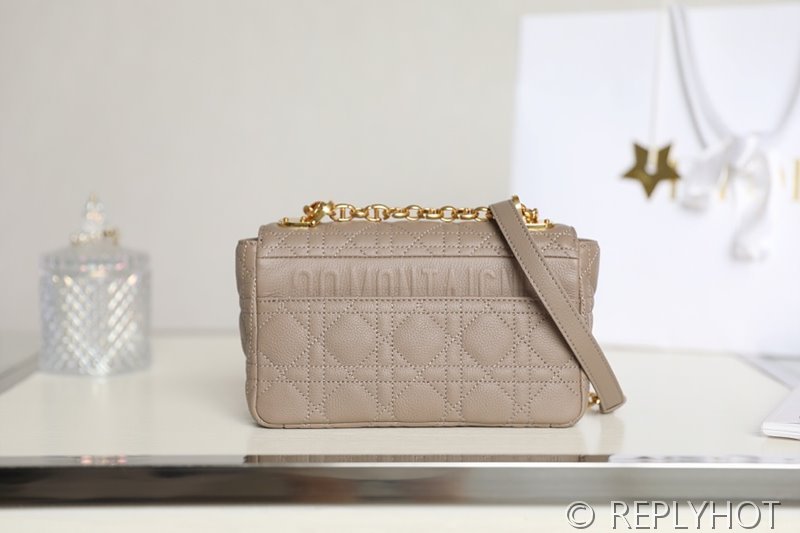 디올 Dior Caro 스몰 백 / 웜토프 [매장가 550만원대]