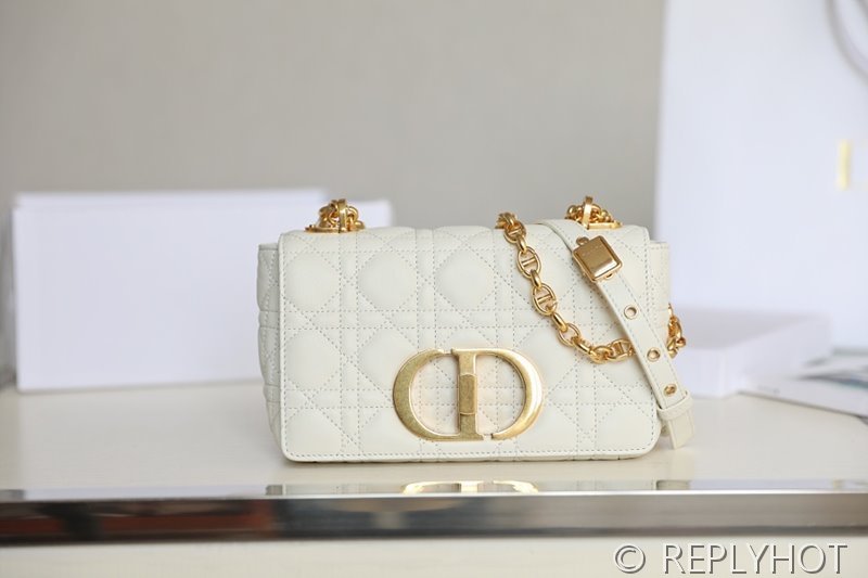 디올 Dior Caro 스몰 백 / 아이보리 [매장가 550만원대]