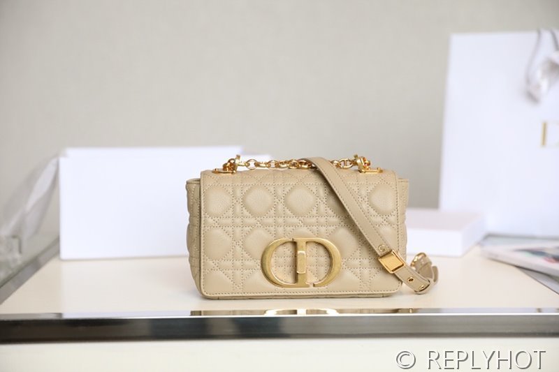 디올 Dior Caro 스몰 백 / 베이지 [매장가 550만원대]
