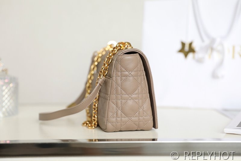 디올 Dior Caro 미디움 백 / 웜토프 [매장가 590만원대]