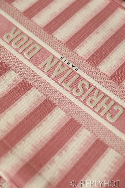 디올 북 토트 백 / 라지 / 핑크 스트라이프 [매장가490만원대]