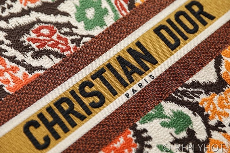 디올 북 토트 백 / 라지 / 페이즐리 옐로우 [매장가490만원대]