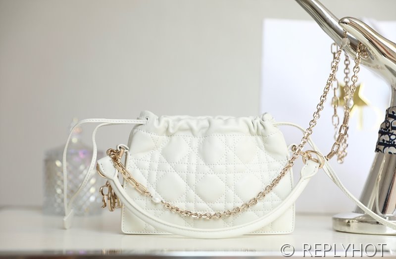 디올 Lady Dior Milly 미니백 [매장가 315만원대]
