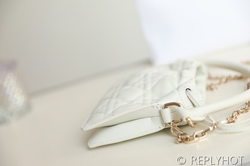 디올 Lady Dior Milly 미니백 [매장가 315만원대]