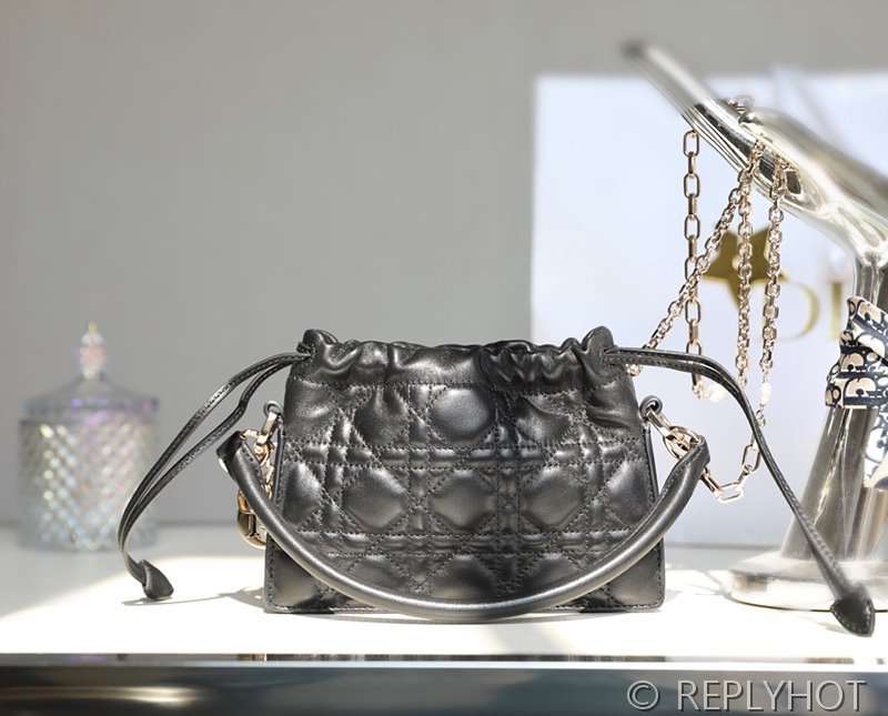 디올 Lady Dior Milly 미니백 [매장가 315만원대]