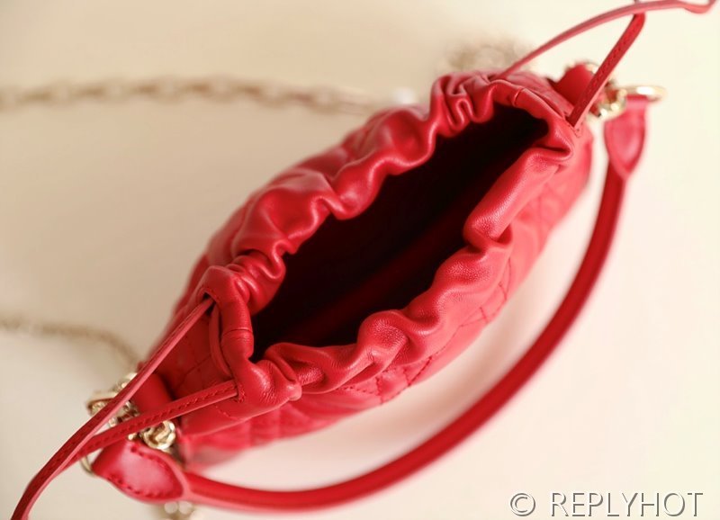 디올 Lady Dior Milly 미니백 [매장가 315만원대]