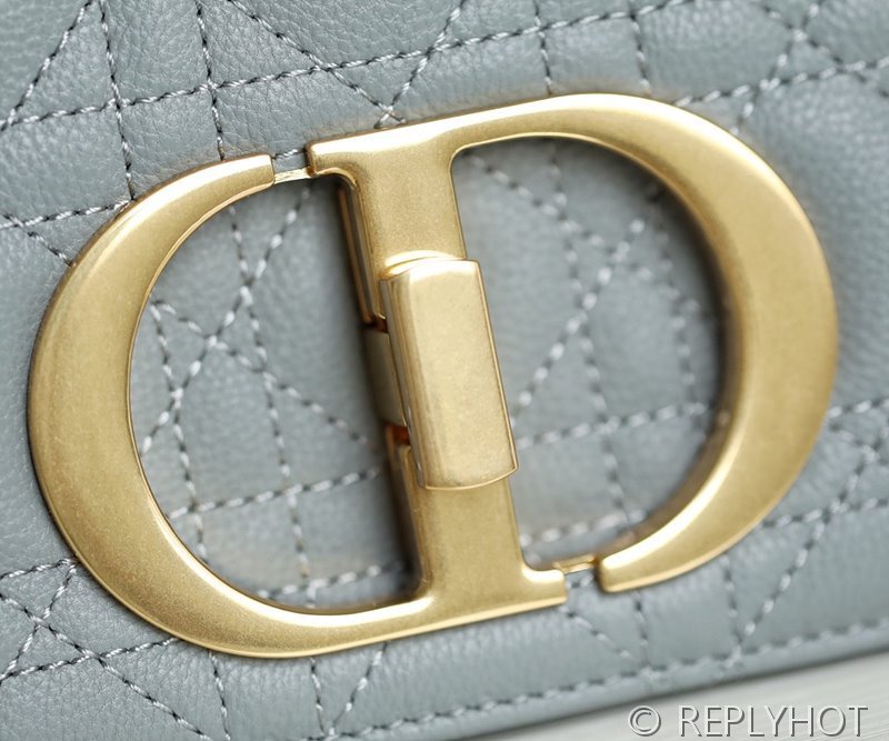 디올 Dior Caro 미디움 백 / 스카이 [매장가 590만원대]