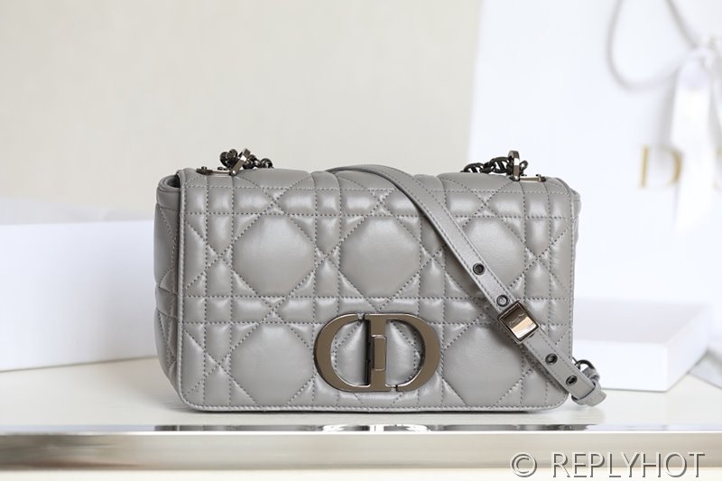 디올 Dior Caro 스몰 백 / 그레이  [매장가 590만원대]