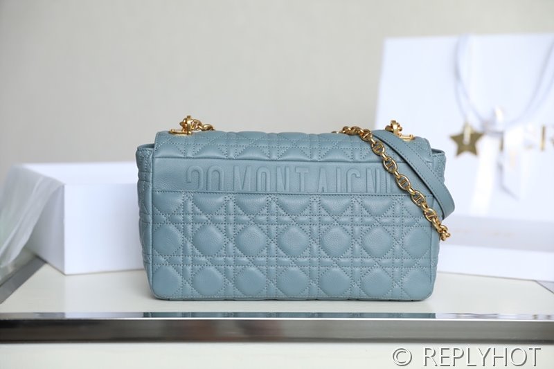 디올 Dior Caro 라지 백 / 스카이블루 [매장가 640만원대]
