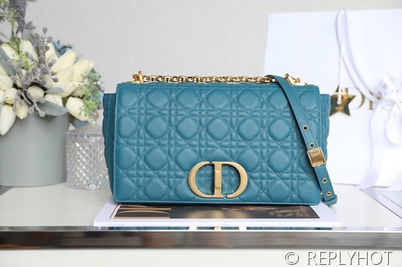 디올 Dior Caro 라지 백 / 딥씨블루 [매장가 640만원대]