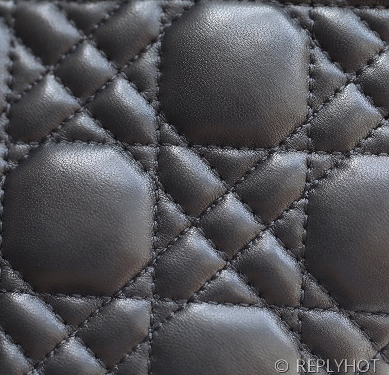 디올 CARO 탑핸들 백