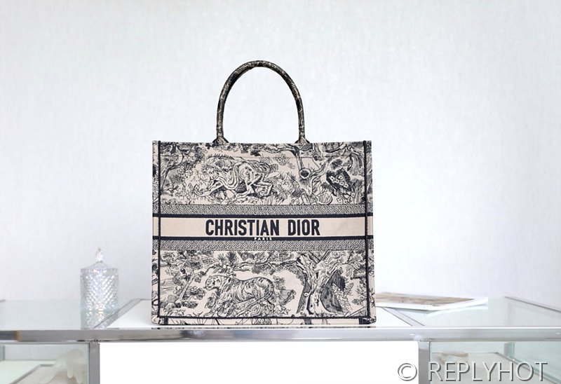 디올 북 토트 백 / 라지 / 브라운타이거 [매장가490만원대]