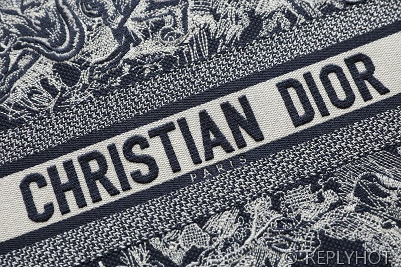 디올 북 토트 백 / 라지 / 리버스블루 [매장가490만원대]